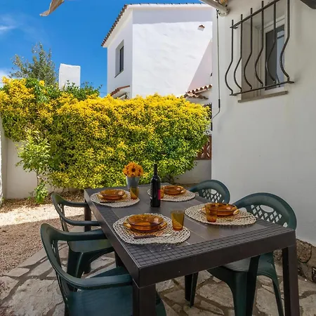 Casa L'escala, 2 Dormitorios, 5 Personas - Es-325-35 Torroella De Montgri